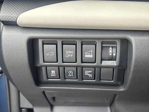 Used 2024 Subaru Forester Limited AWD/4WD image 31