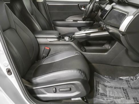 Used 2018 Honda Clarity Touring image 45