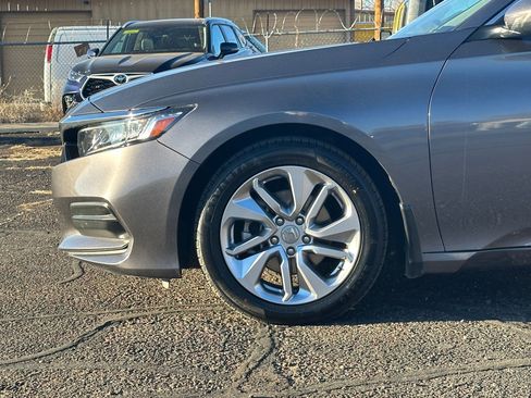 Used 2019 Honda Accord LX image 10