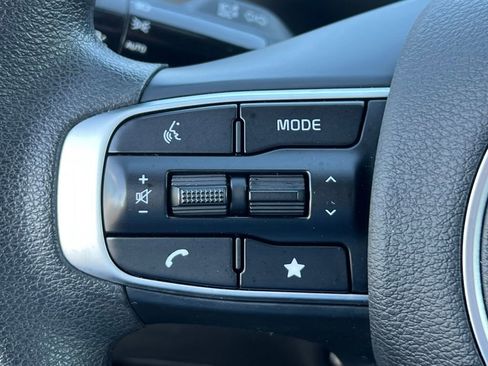 Used 2024 Kia Sportage LX image 29