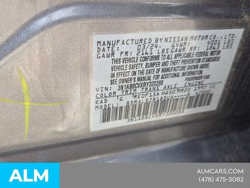 Used 2024 Nissan Sentra SV FWD image 6
