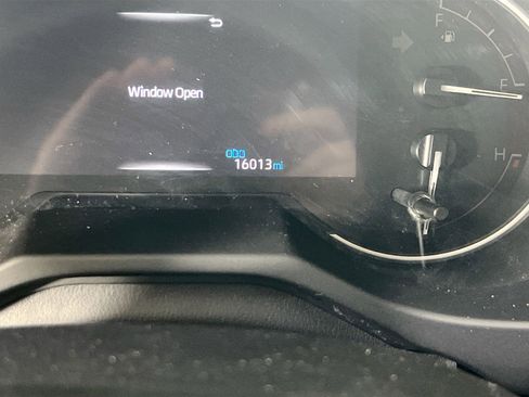 Used 2024 Toyota RAV4 XLE image 12