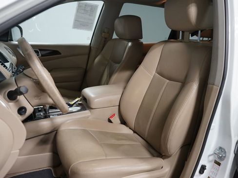 Used 2014 Nissan Pathfinder Platinum w/ Platinum Premium Package image 6