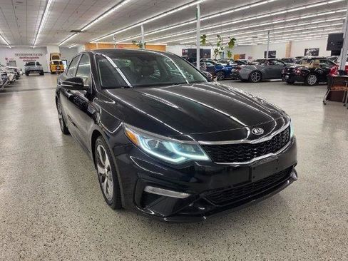 Used 2019 Kia Optima S FWD image 3