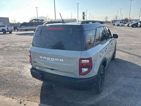 Used 2024 Ford Bronco Sport Outer Banks w/ Tech Package image 6