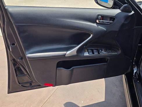 Used 2009 Lexus IS 250 RWD image 25