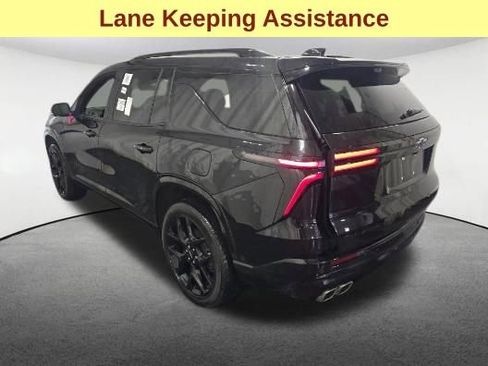 Used 2025 Chevrolet Traverse RS w/ LPO, Floor Liner Package image 8