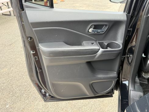 Used 2018 Honda Ridgeline RTL-T image 30