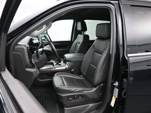 Used 2024 Chevrolet Silverado 2500 LTZ w/ LTZ Convenience Package AWD/4WD image 19