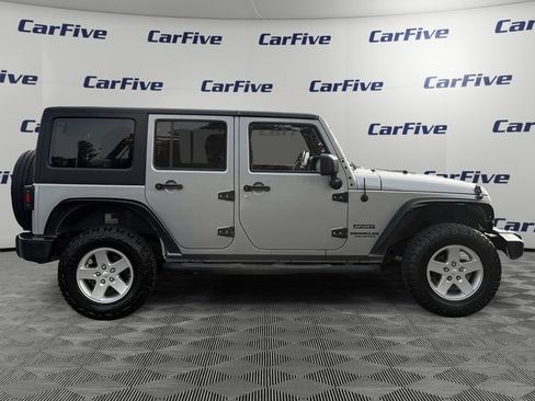 Used 2016 Jeep Wrangler Unlimited Sport w/ Quick Order Package 24S AWD/4WD image 7