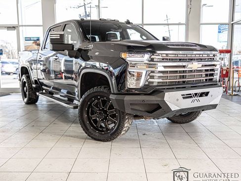 Used 2023 Chevrolet Silverado 3500 High Country w/ Z71 Off-Road Package image 5