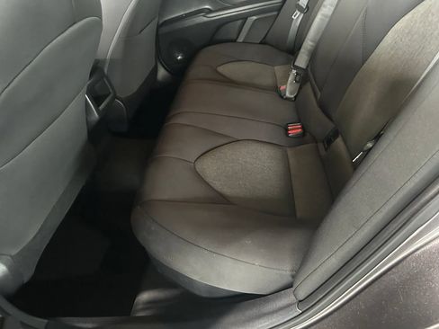 Used 2020 Toyota Camry LE FWD image 47