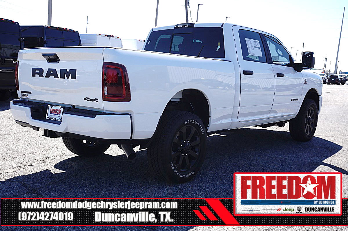 New 2026 RAM 2500 Big Horn AWD/4WD image 5
