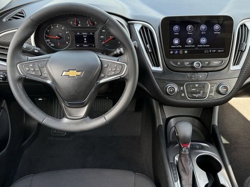 Used 2024 Chevrolet Malibu RS image 11