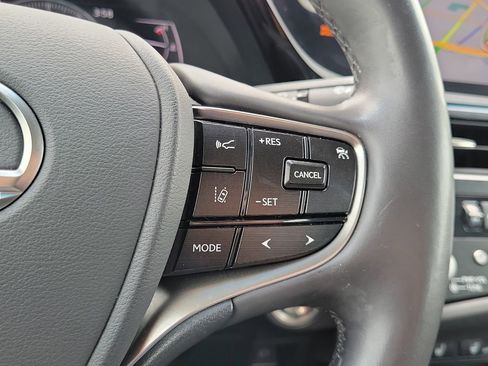 Used 2022 Lexus ES 350 w/ Premium Package FWD image 33