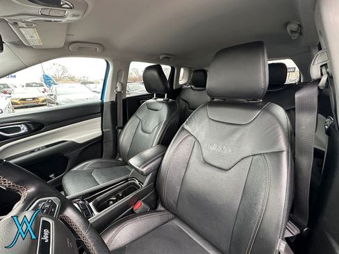 Used 2022 Jeep Compass Limited AWD/4WD image 13