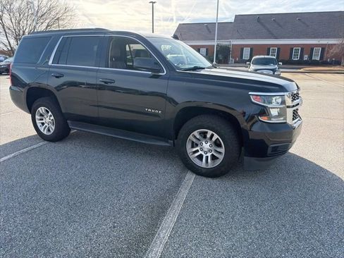 Used 2017 Chevrolet Tahoe LS image 2
