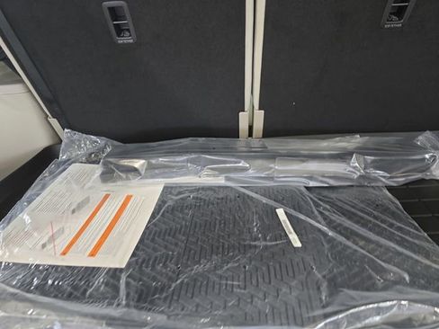 New 2026 Volkswagen Atlas SE image 21