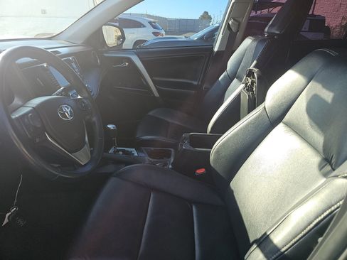 Used 2018 Toyota RAV4 Limited w/ Advanced Technology Package image 11