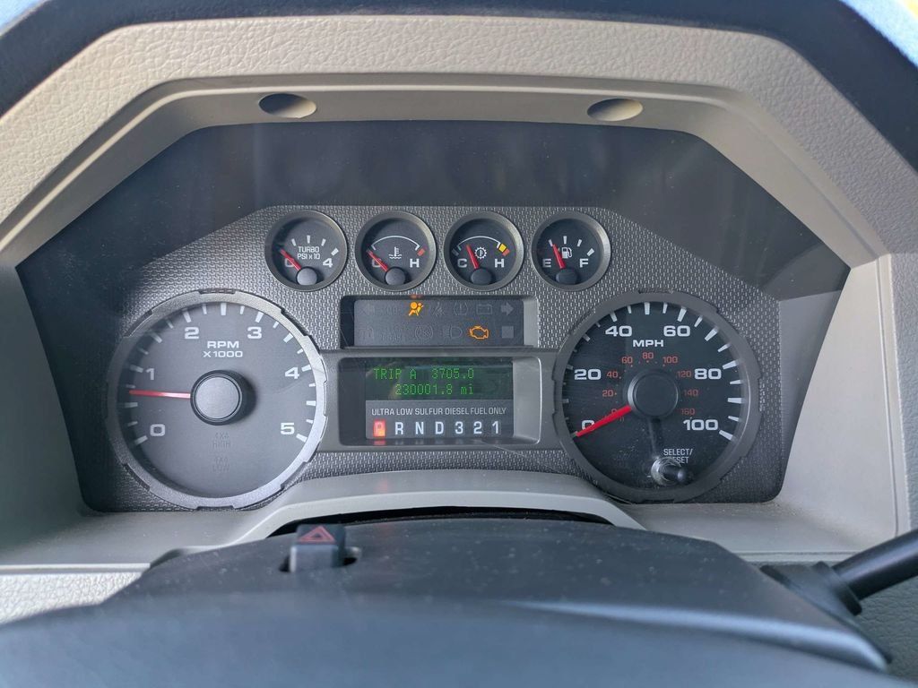 Used 2010 Ford F250 XL AWD/4WD image 26