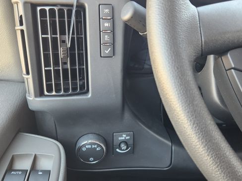 New 2025 Chevrolet Express 3500 w/ Power Convenience Package image 24