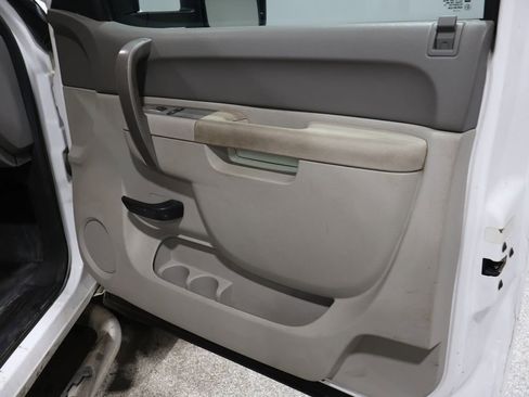 Used 2010 Chevrolet Silverado 2500 W/T image 23