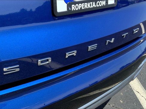 Used 2021 Kia Sorento SX image 33