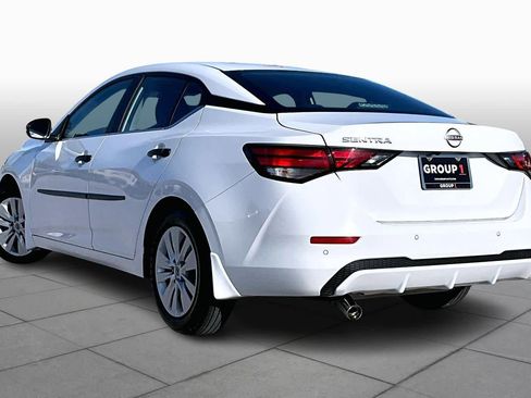 Certified 2025 Nissan Sentra S image 12