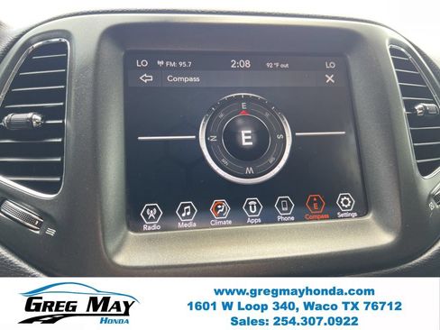 Used 2020 Jeep Compass Trailhawk AWD/4WD image 31