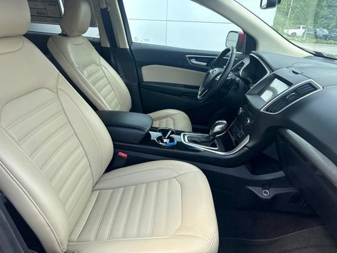 Used 2016 Ford Edge SEL w/ Equipment Group 201A FWD image 31