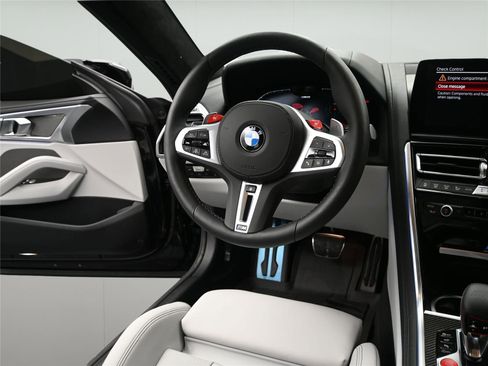 Used 2025 BMW M8 Competition image 16