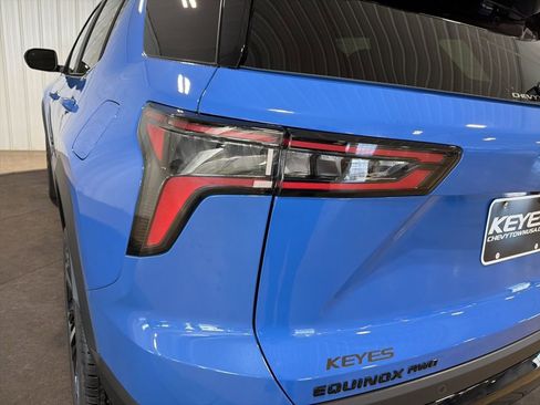 New 2026 Chevrolet Equinox RS w/ Convenience Package III image 15