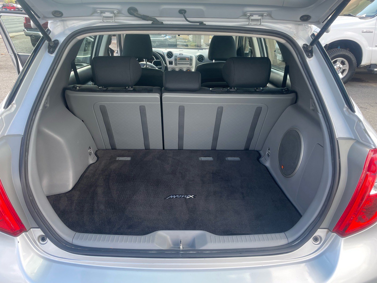 Used 2010 Toyota Matrix S AWD/4WD image 10
