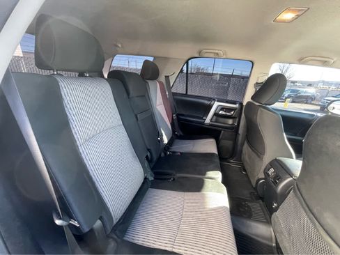 Used 2014 Toyota 4Runner SR5 image 23