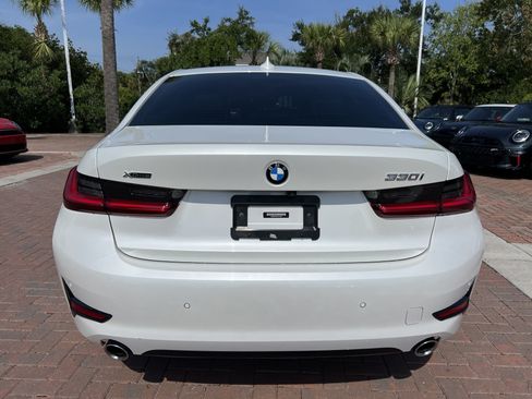 Used 2020 BMW 330i xDrive Sedan w/ Premium Package AWD/4WD image 9