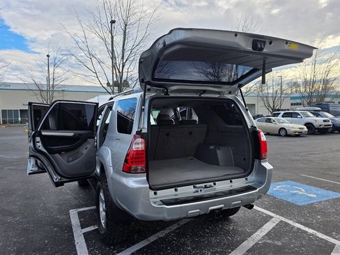 Used 2007 Toyota 4Runner SR5 image 27