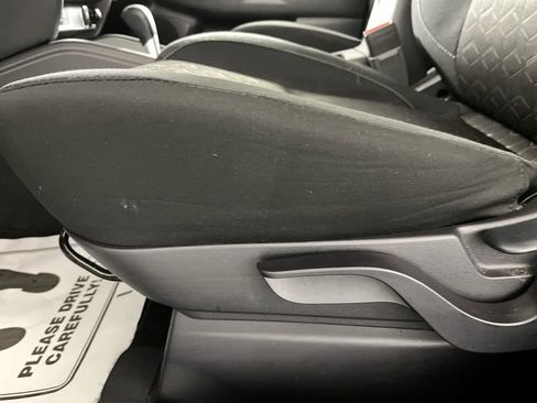 Used 2025 Mitsubishi Outlander Sport ES image 14