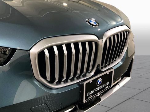 Used 2025 BMW X5 xDrive40i w/ Premium Package AWD/4WD image 31