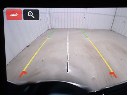 Used 2024 RAM 2500 Tradesman w/ Chrome Appearance Group image 29