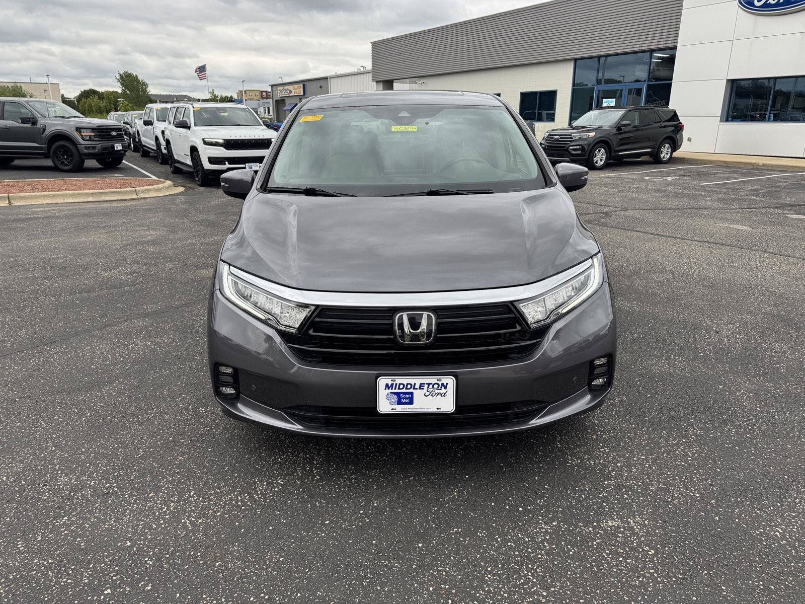 Used 2023 Honda Odyssey Elite image 12