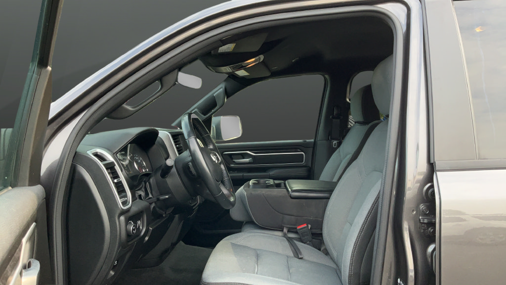 Used 2023 RAM 1500 Big Horn AWD/4WD image 17