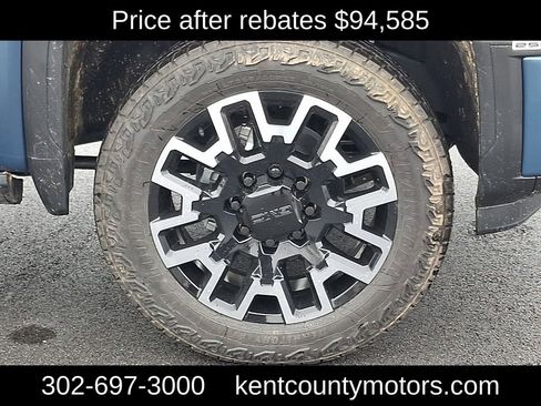 New 2026 GMC Sierra 2500 Denali Ultimate image 8