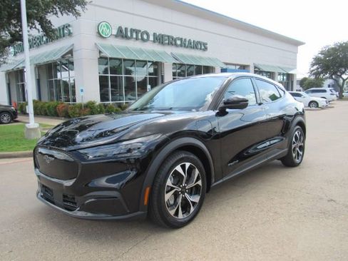 Used 2025 Ford Mustang Mach-E Select w/ Comfort Package Lite image 1