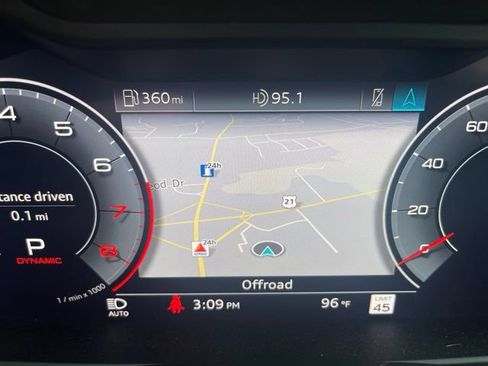 Used 2019 Audi Q8 Premium Plus w/ Premium Plus AWD/4WD image 12