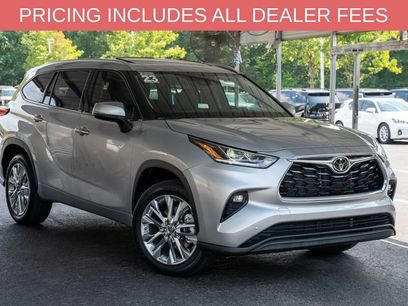 Used 2023 Toyota Highlander Limited