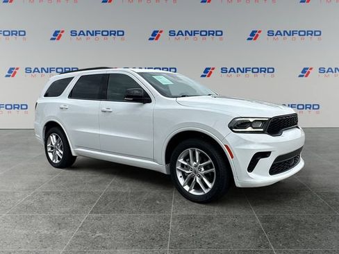Used 2024 Dodge Durango GT AWD/4WD image 7