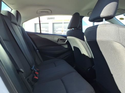 Certified 2025 Toyota Corolla LE image 11