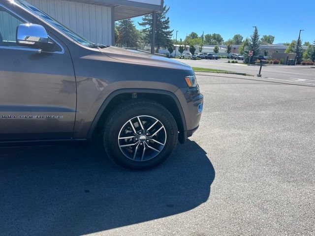 Used 2018 Jeep Grand Cherokee Limited w/ Luxury Group II RWD image 14