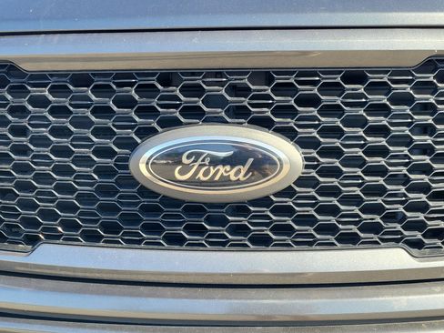 Used 2020 Ford F150 XLT w/ Equipment Group 302A Luxury image 9