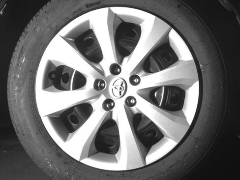 Used 2025 Toyota Corolla LE FWD image 13